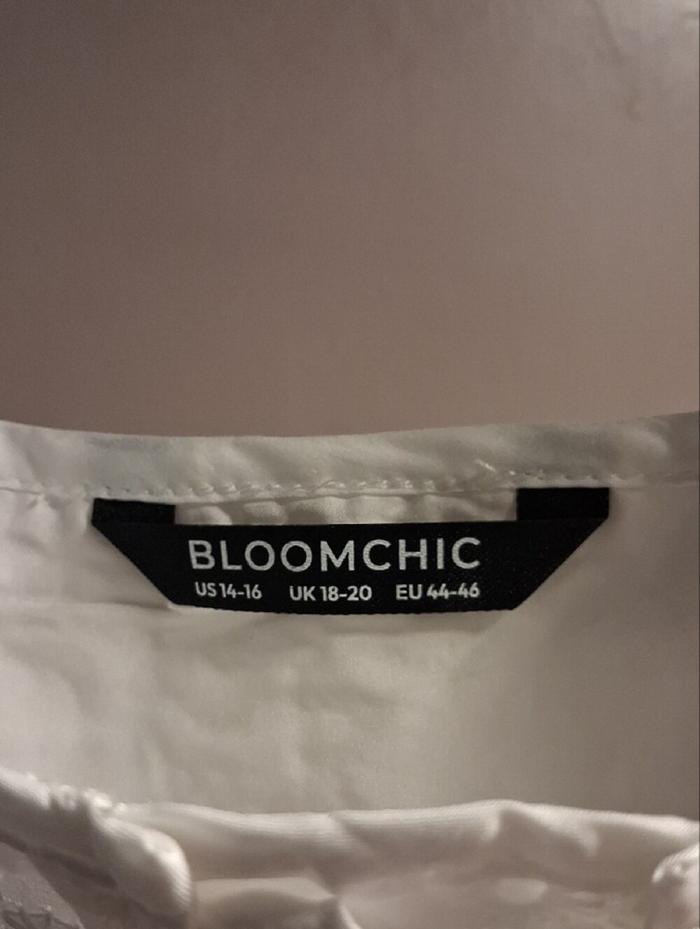 BloomChic White  Blouse with Label Detail - Picture 2 of 4